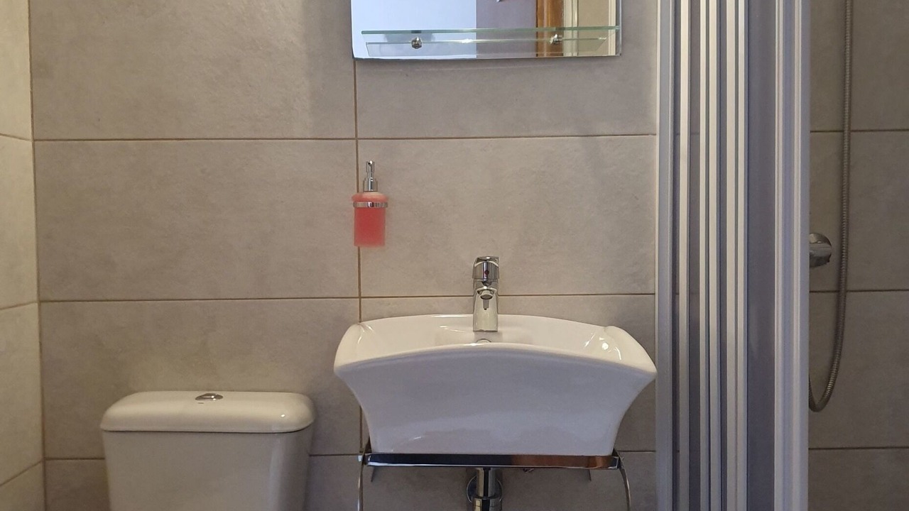 Photo of Bathroom in Milatos
