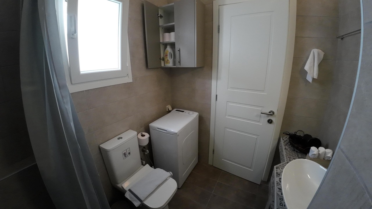 Photo of Bathroom in Paraga