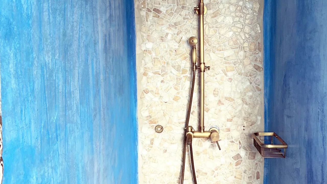 Photo of Bathroom in Paleopolis