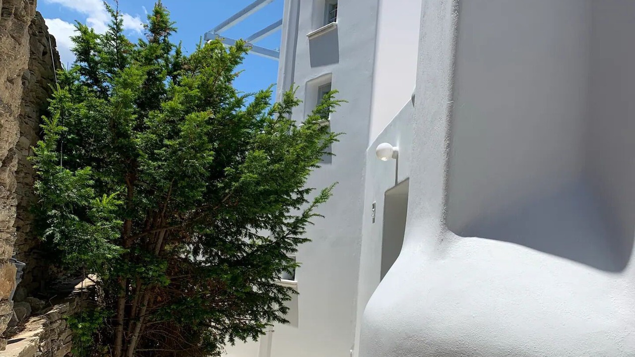 Photo of Outdoor in Paleopolis