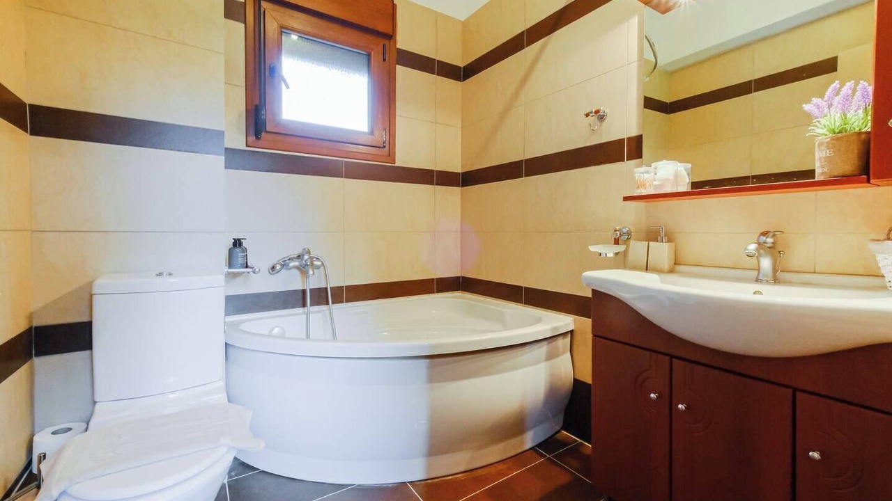 Photo of Bathroom in Haniotis