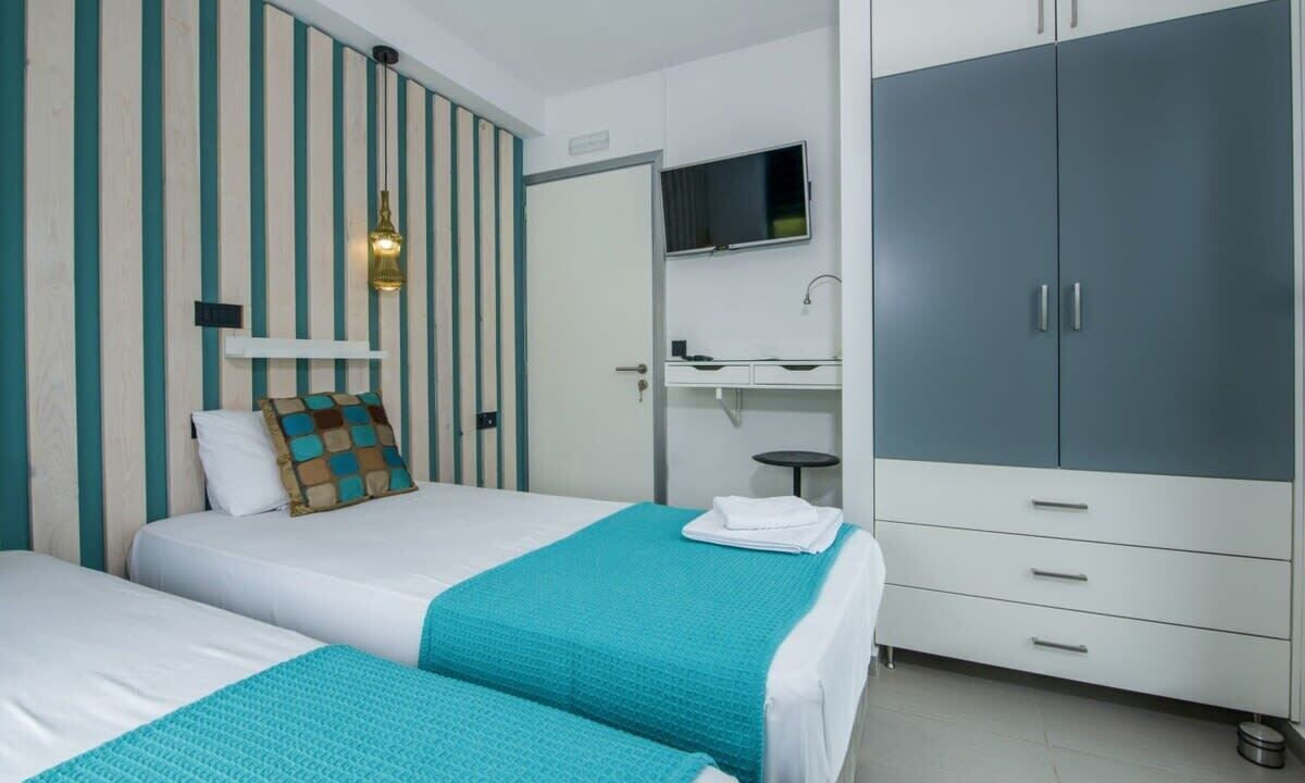 Photo of Bedroom in Skines