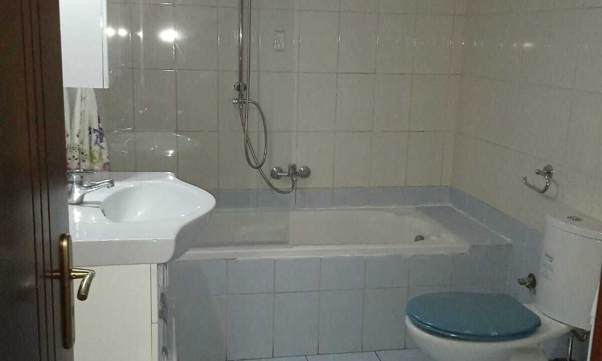 Photo of Bathroom in Nees Pagases