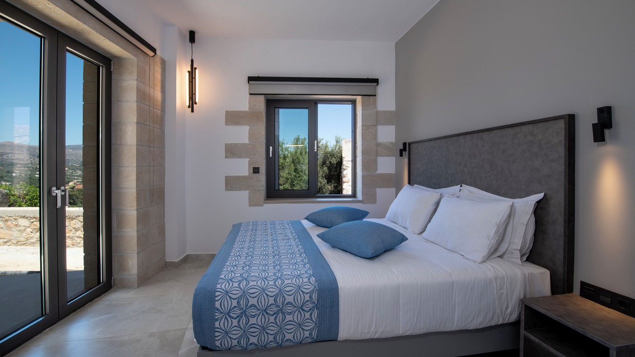 Photo of Bedroom in Makhairoi