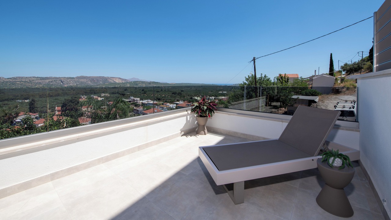 Photo of Patio Balcony in Makhairoi
