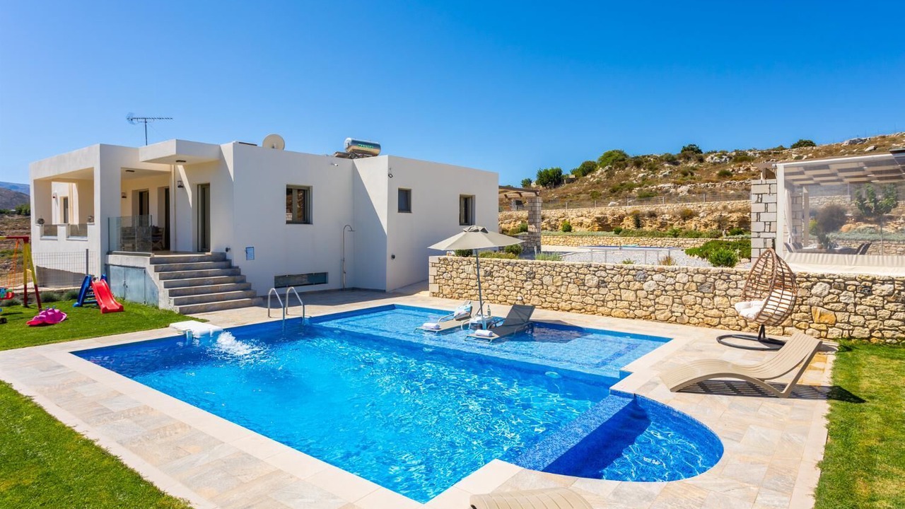 Photo of Outdoor in Monopari