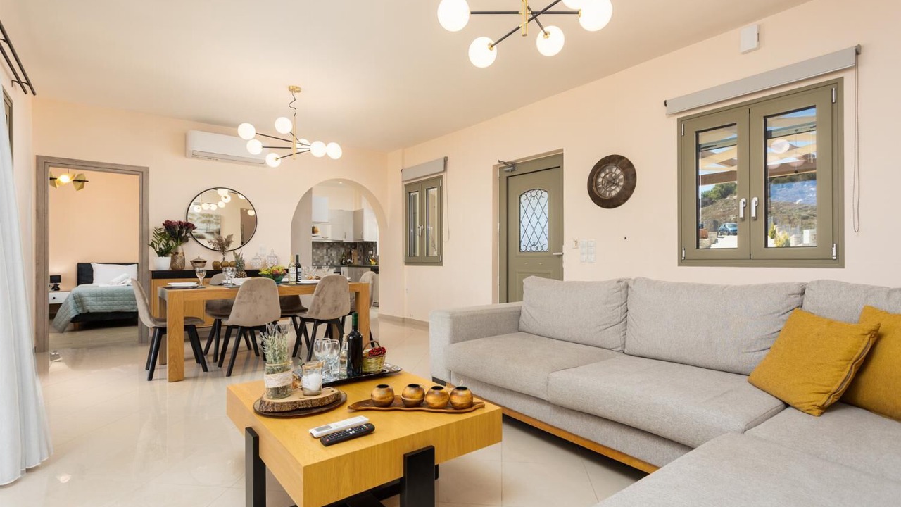 Photo of Bedroom in Monopari