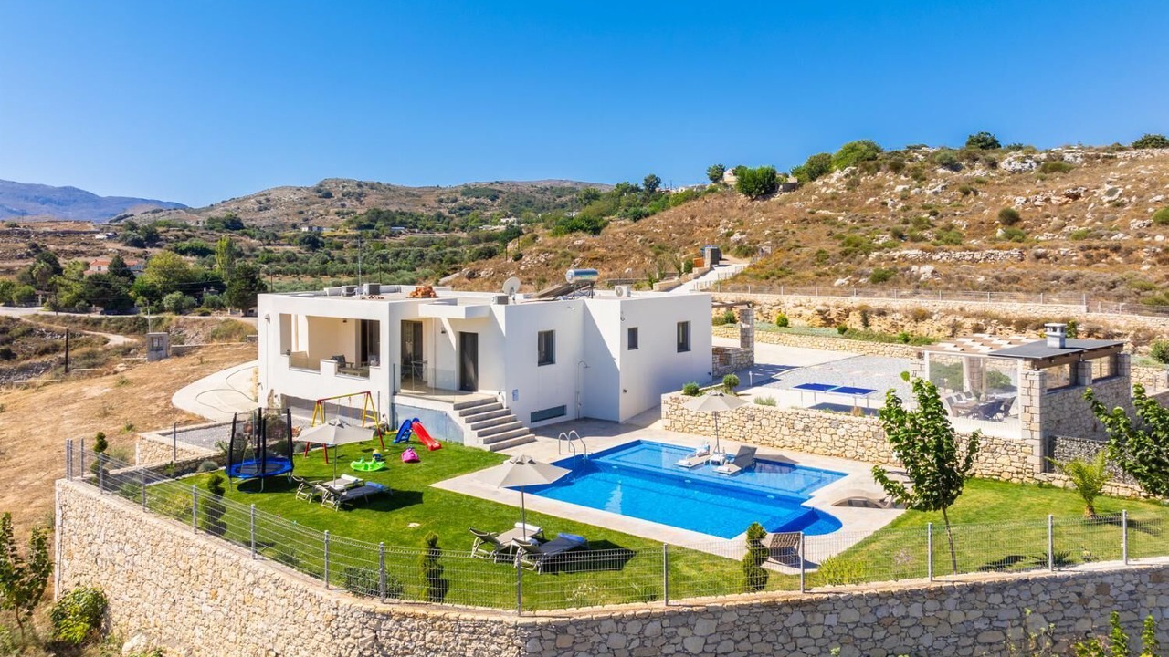 Photo of Outdoor in Monopari