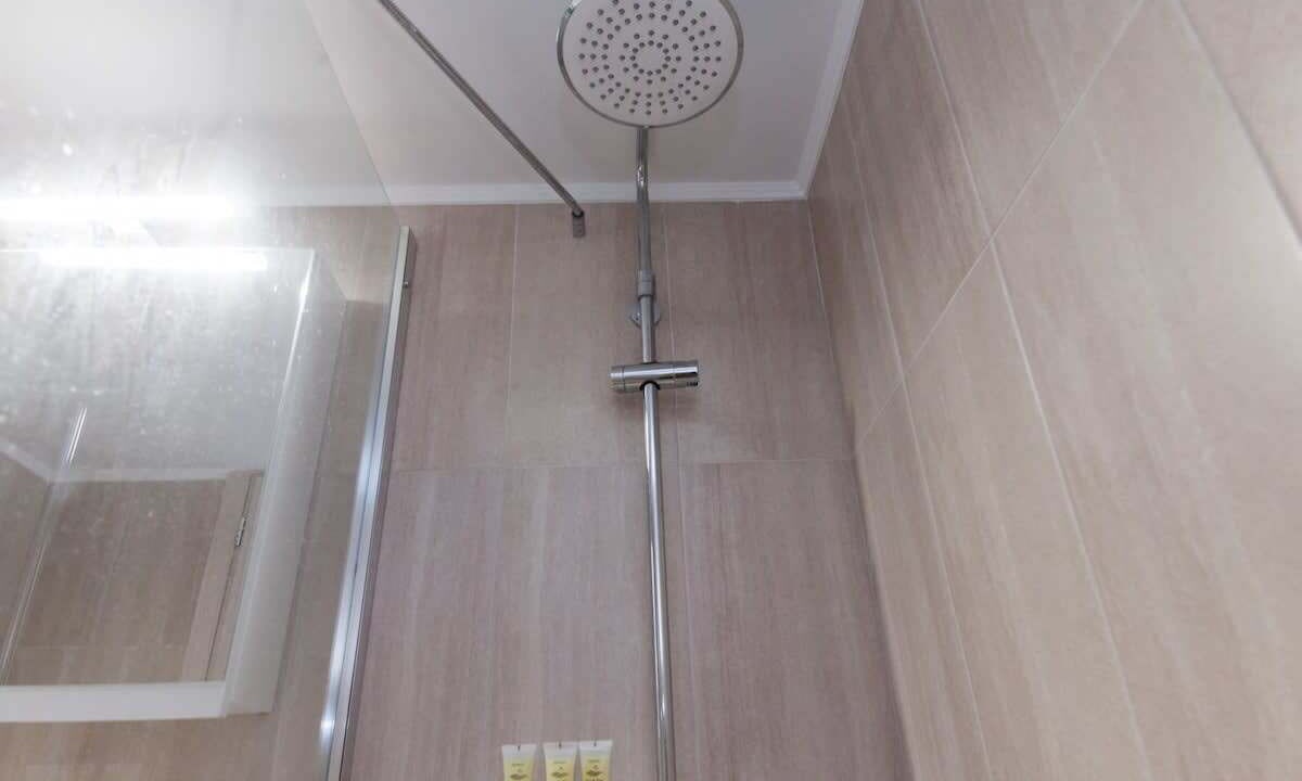 Photo of Bathroom in Galatsi
