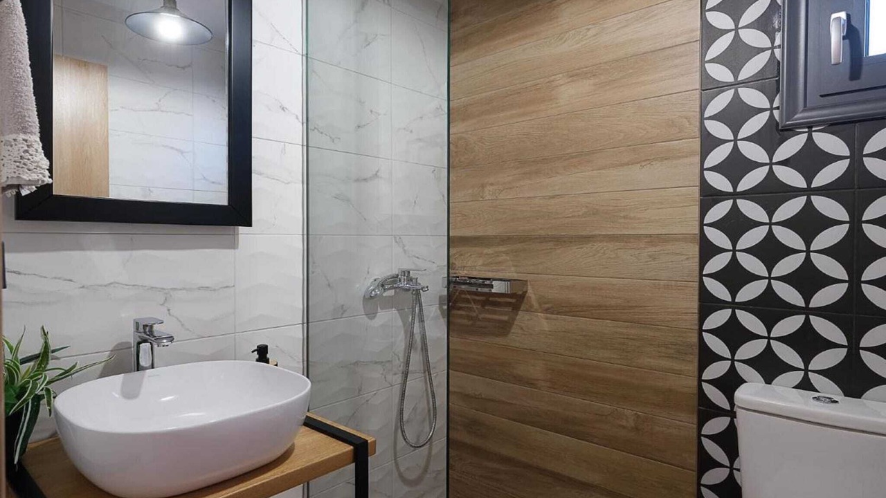 Photo of Bathroom in Monopari