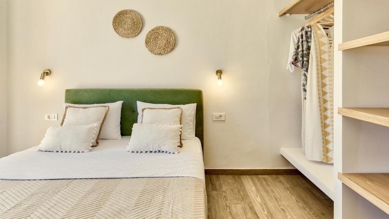 Photo of Livingroom in Pigadhakia