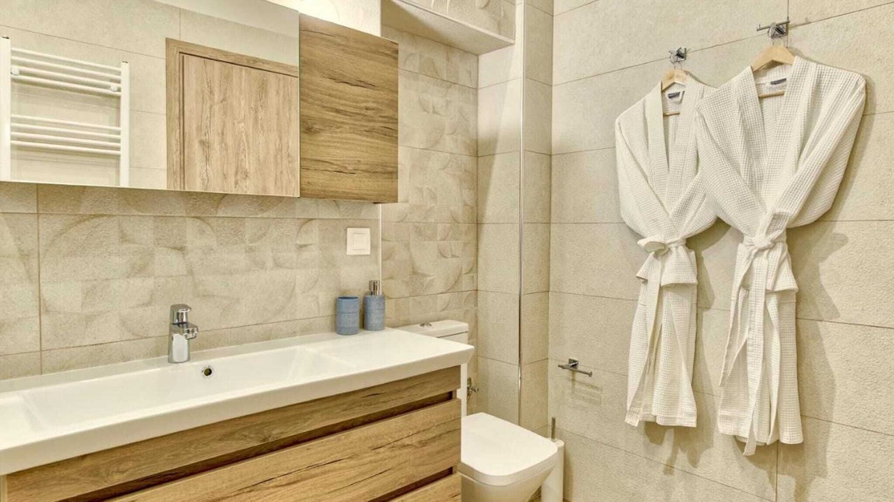 Photo of Bathroom in Pigadhakia