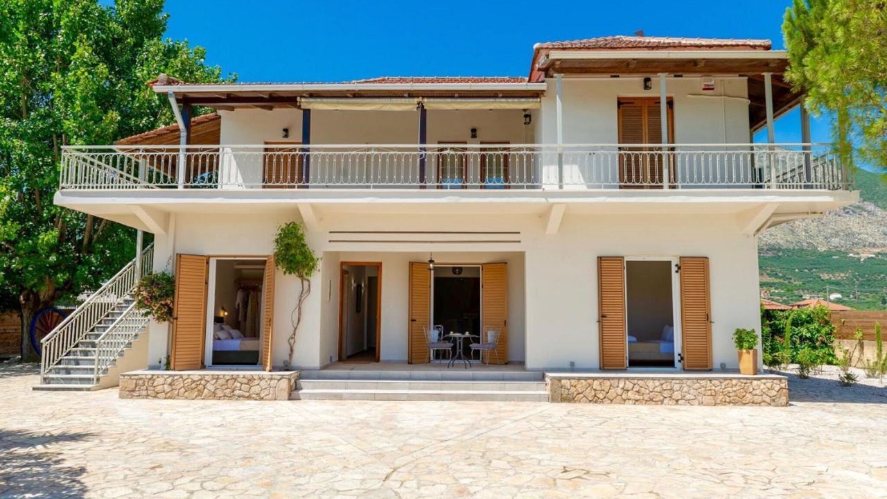 Photo of Outdoor in Pigadhakia