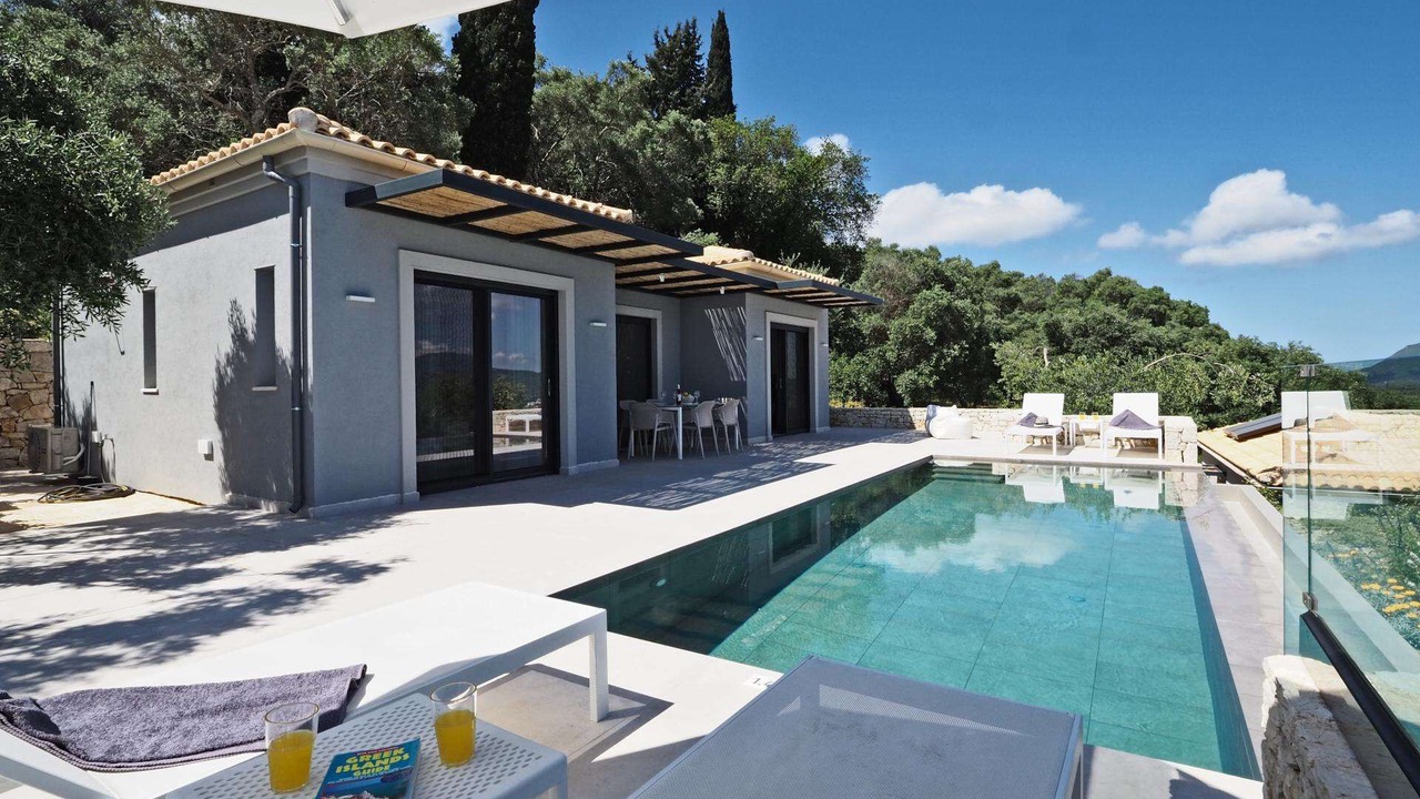 Photo of Outdoor in Agia Pelagia Chlomou