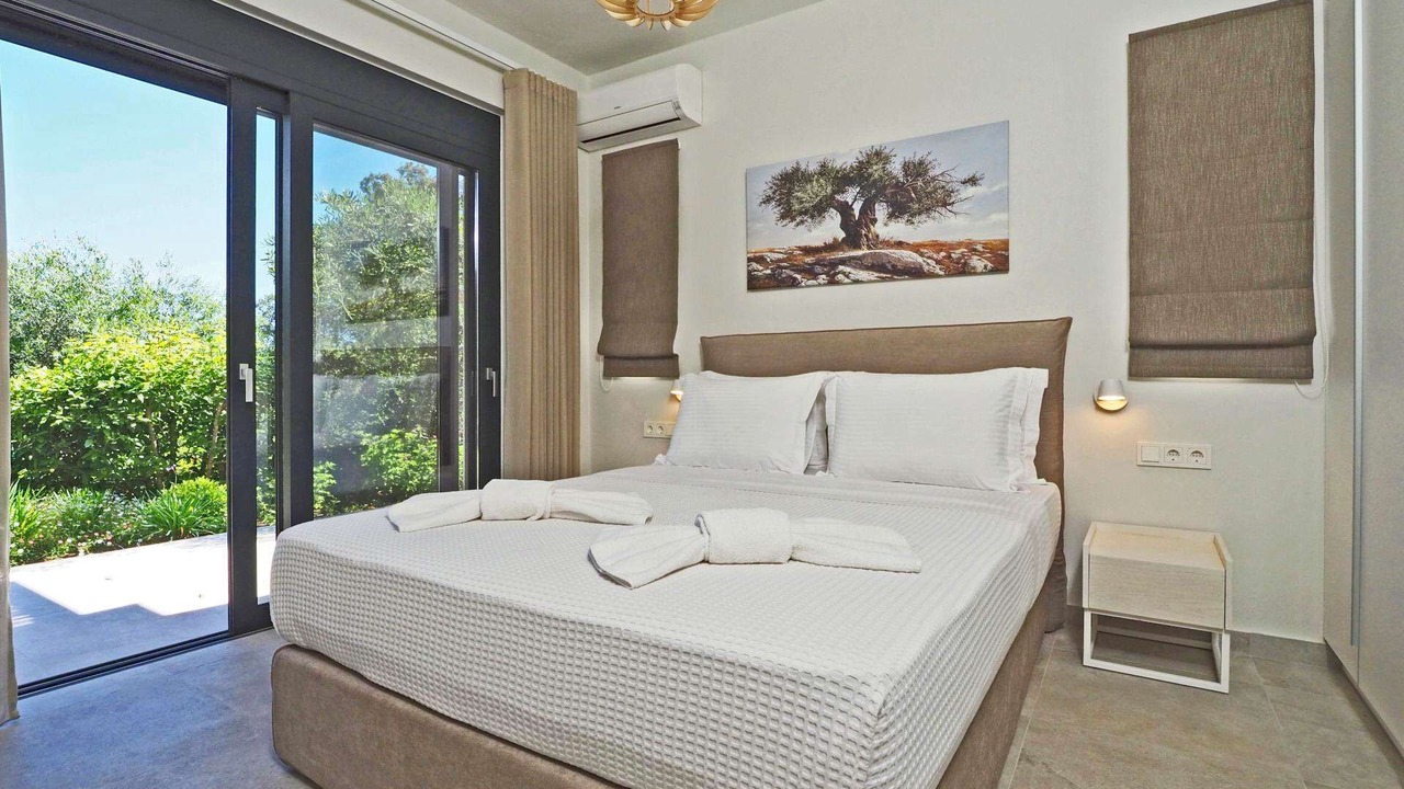 Photo of Bedroom in Agia Pelagia Chlomou