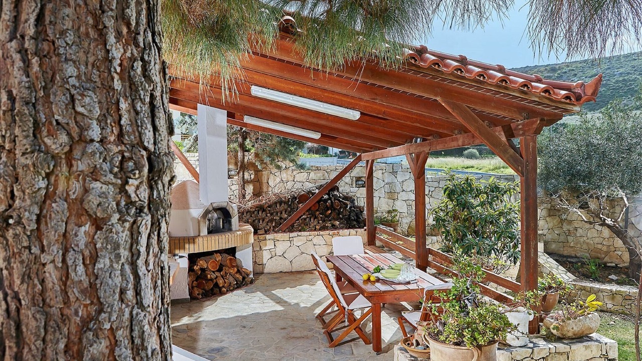 Photo of Outdoor in Karteros