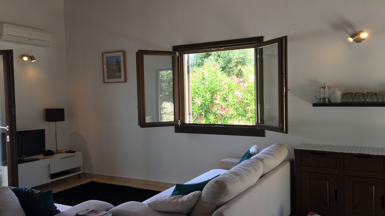 Photo of Livingroom in Kirianna