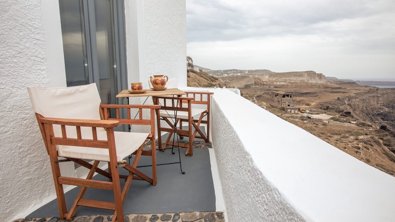 Photo of Others in Fira