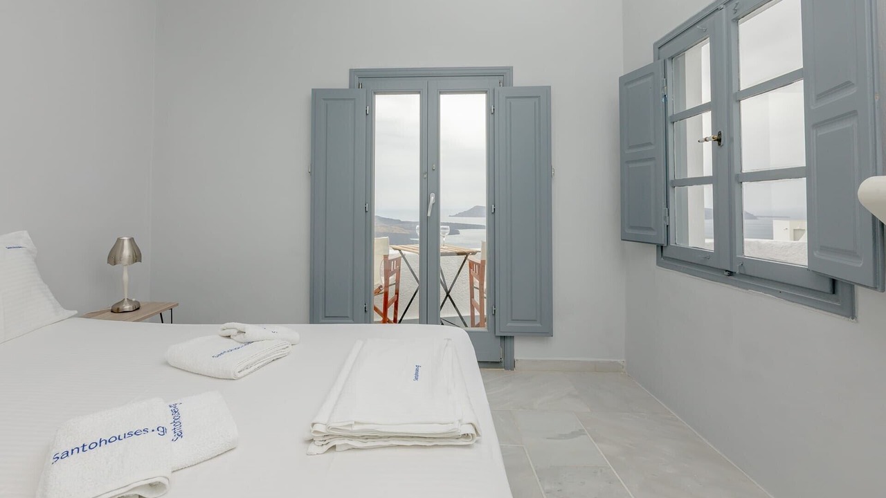 Photo of Others in Fira