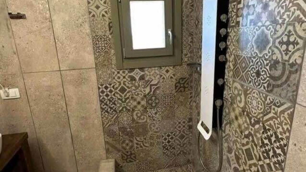 Photo of Bathroom in Ano Meria