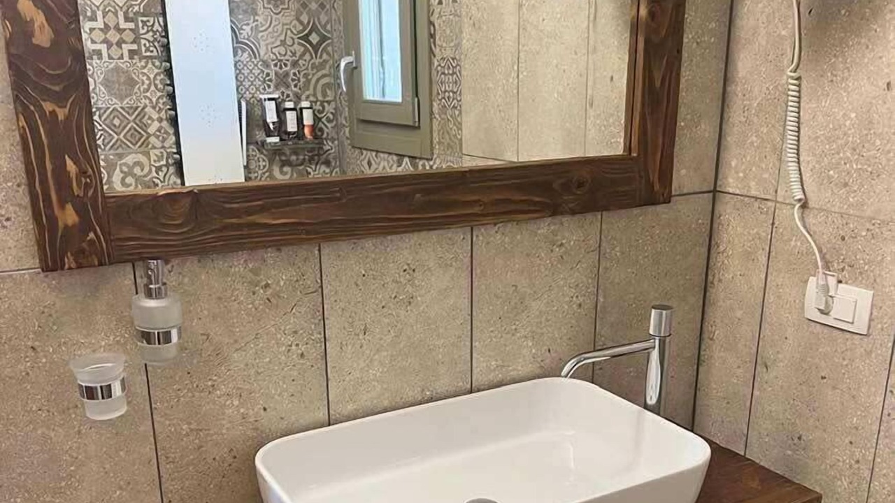 Photo of Bathroom in Ano Meria