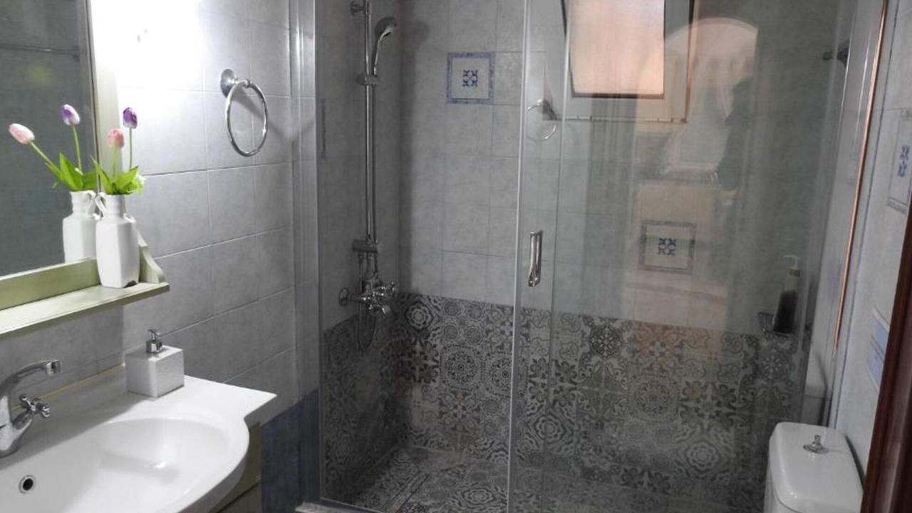 Photo of Bathroom in Vigla
