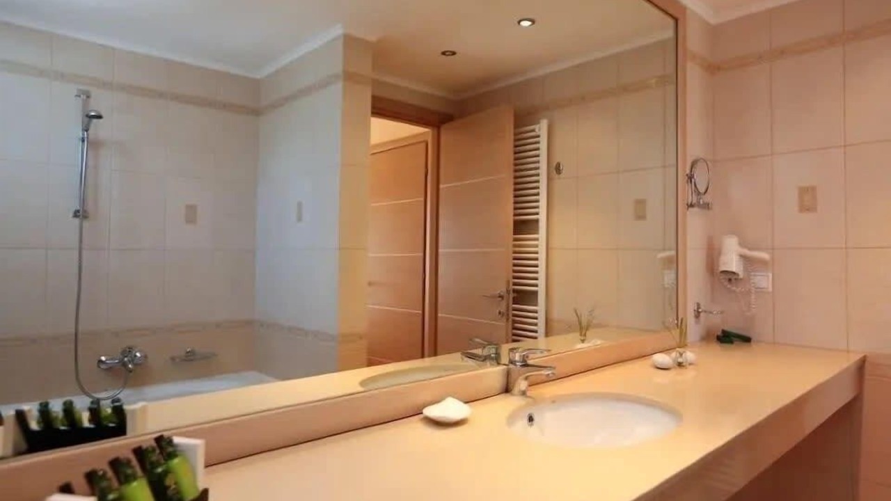 Photo of Bathroom in Troulos