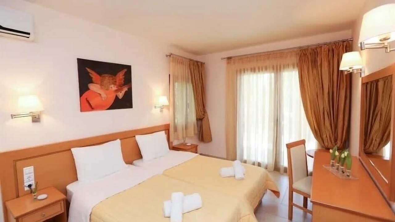 Photo of Bedroom in Troulos