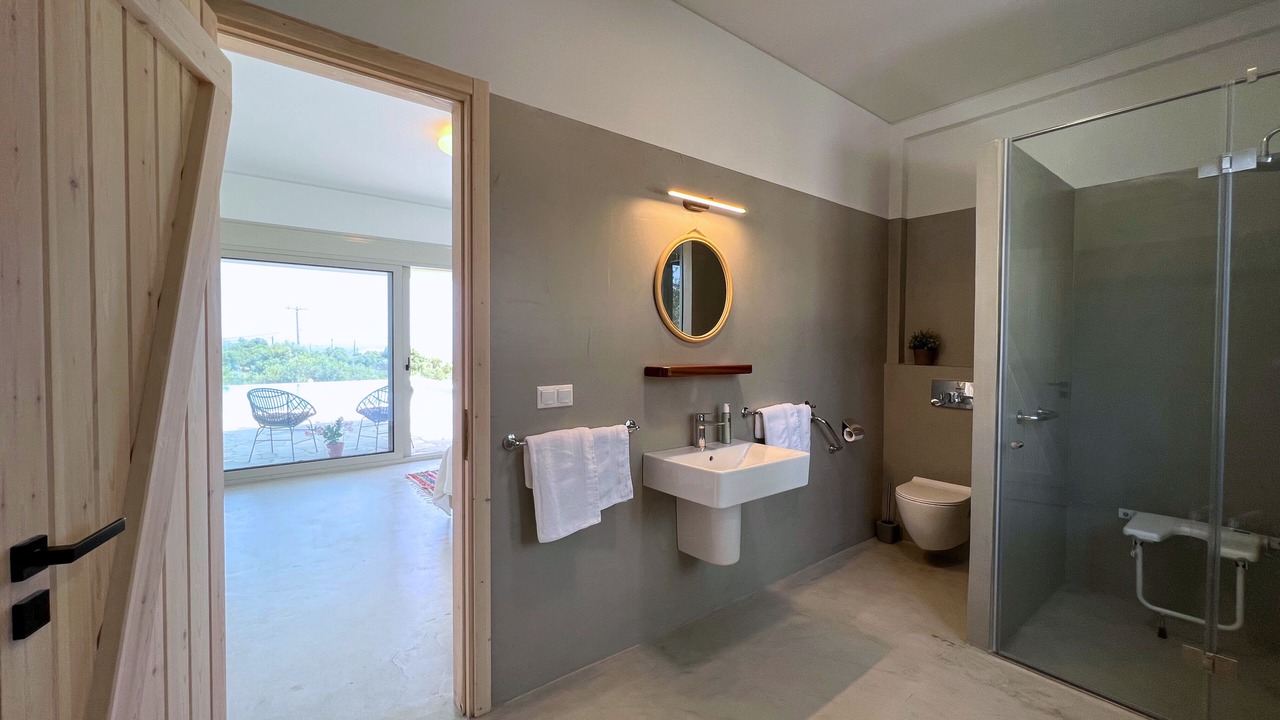 Photo of Bathroom in Pylos-Nestoras