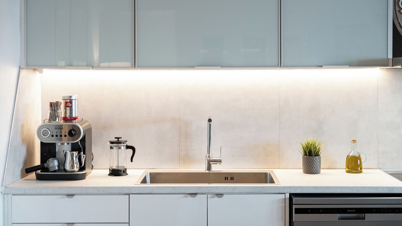 Photo of Kitchen in East Mani