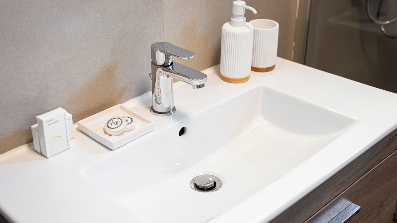 Photo of Bathroom in East Mani