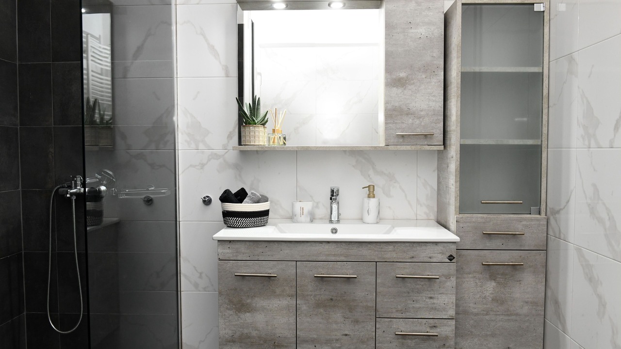 Photo of Bathroom in Ampelokipoi