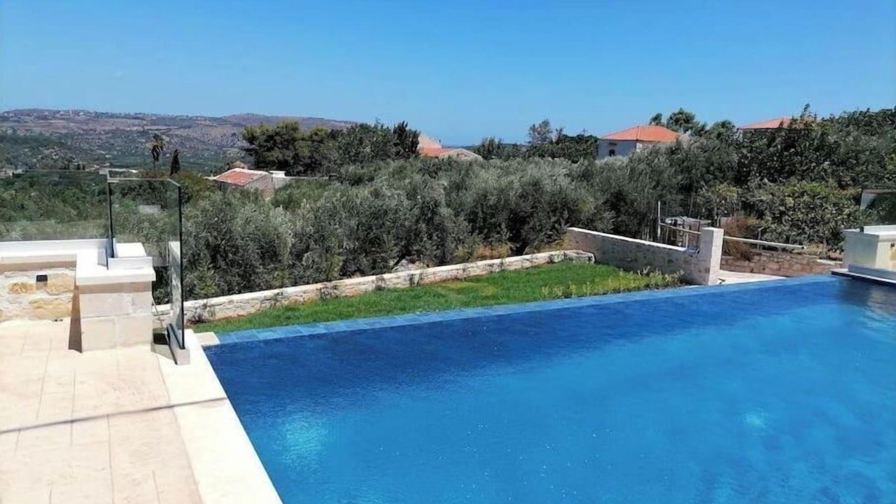 Photo of Outdoor in Makhairoi