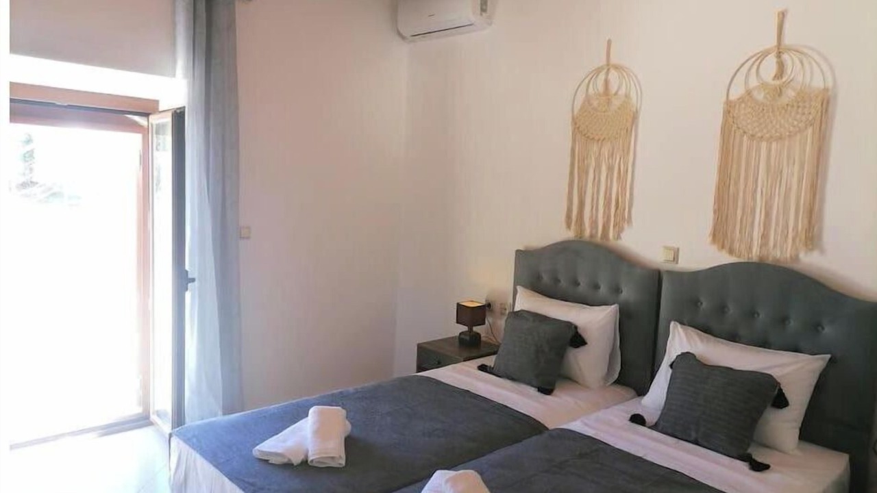 Photo of Bedroom in Makhairoi