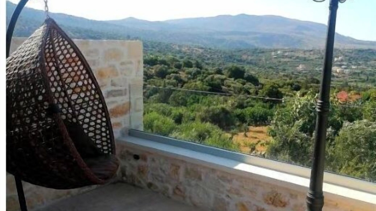 Photo of Patio Balcony in Makhairoi