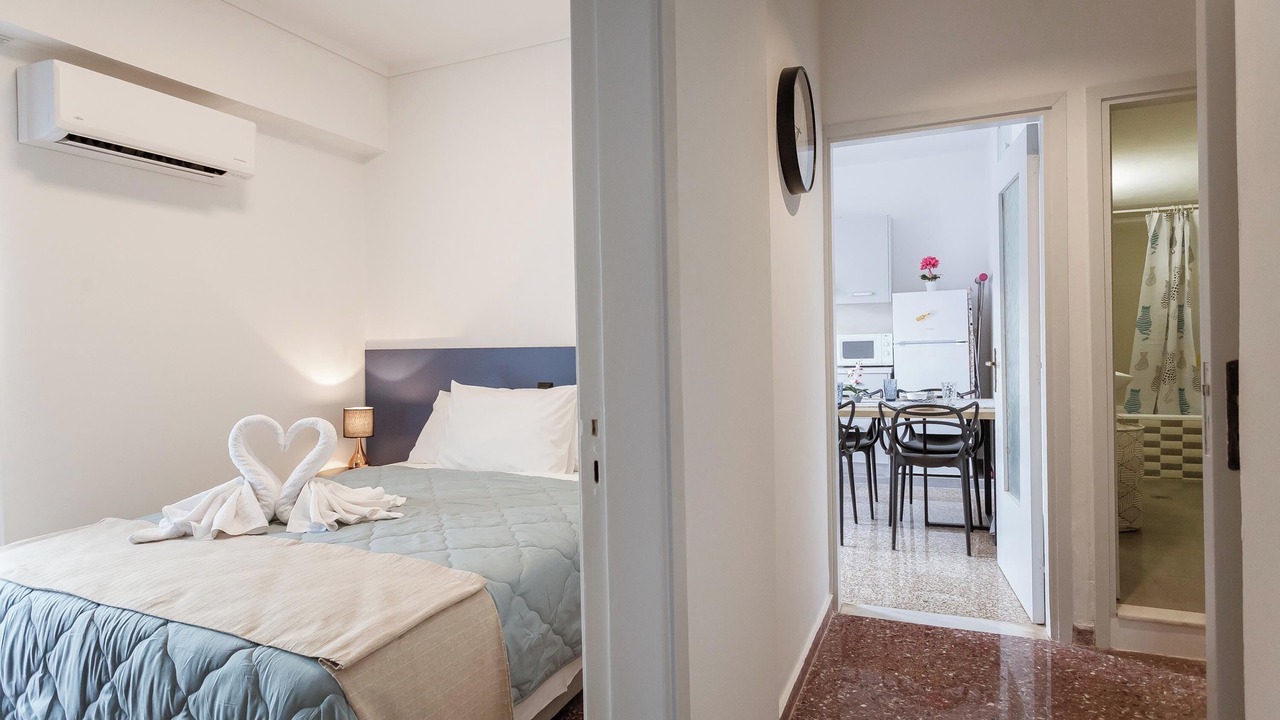 Photo of Bedroom in Petaloudes