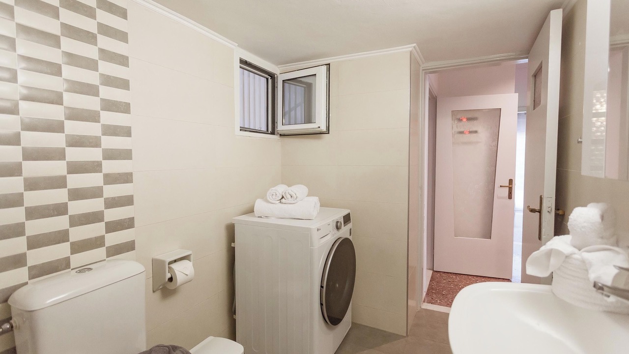 Photo of Bathroom in Petaloudes