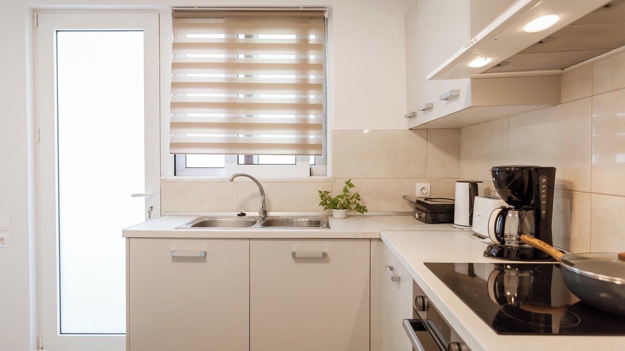 Photo of Kitchen in Petaloudes