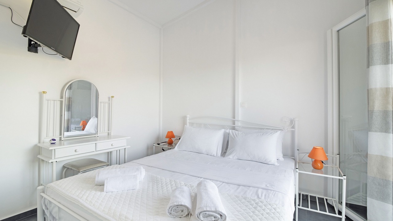 Photo of Bedroom in Katomerion