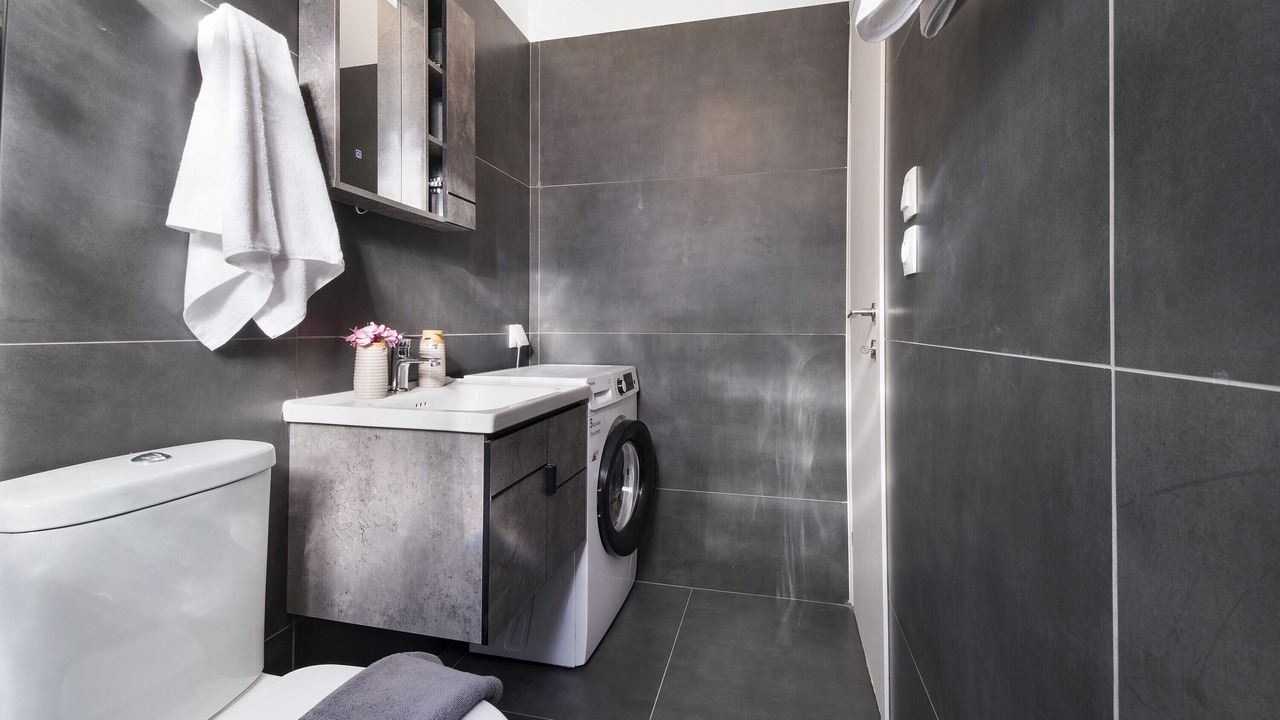 Photo of Bathroom in Katomerion