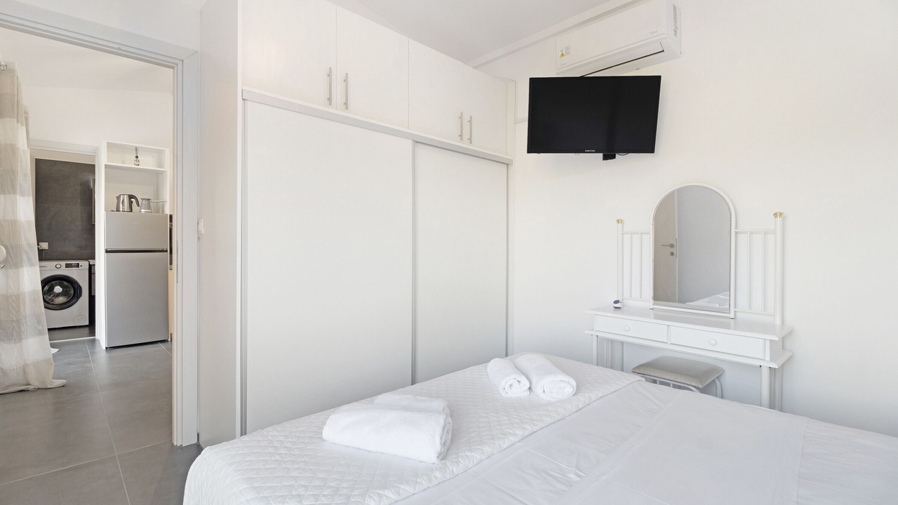 Photo of Bedroom in Katomerion
