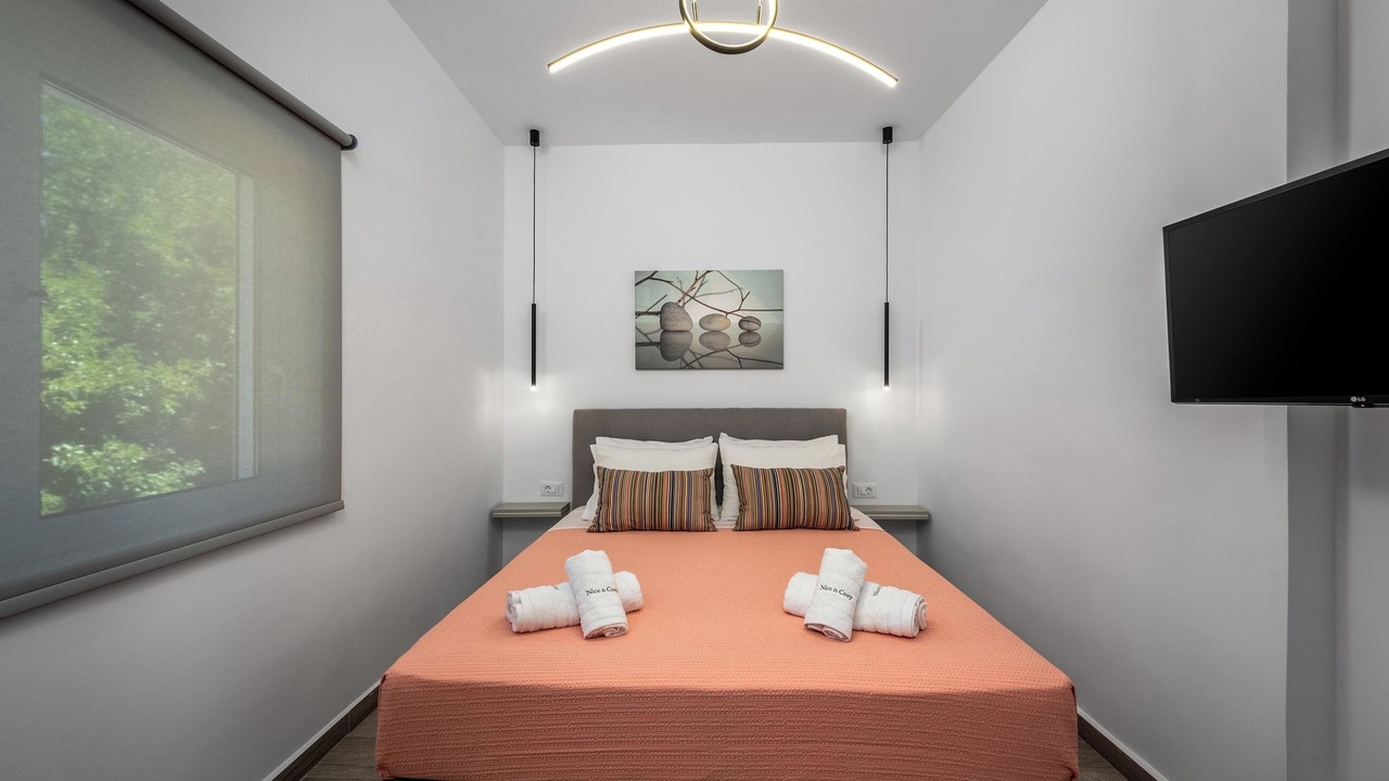 Photo of Bedroom in Petaloudes