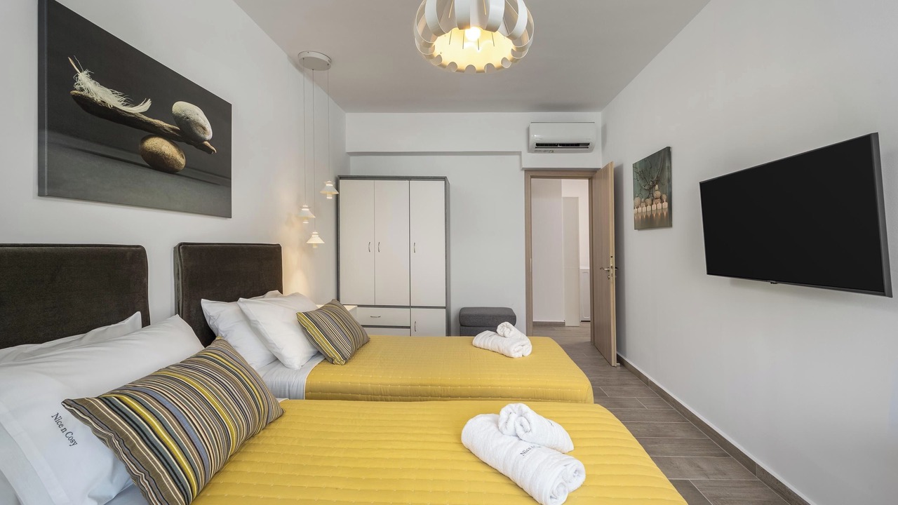 Photo of Bedroom in Petaloudes