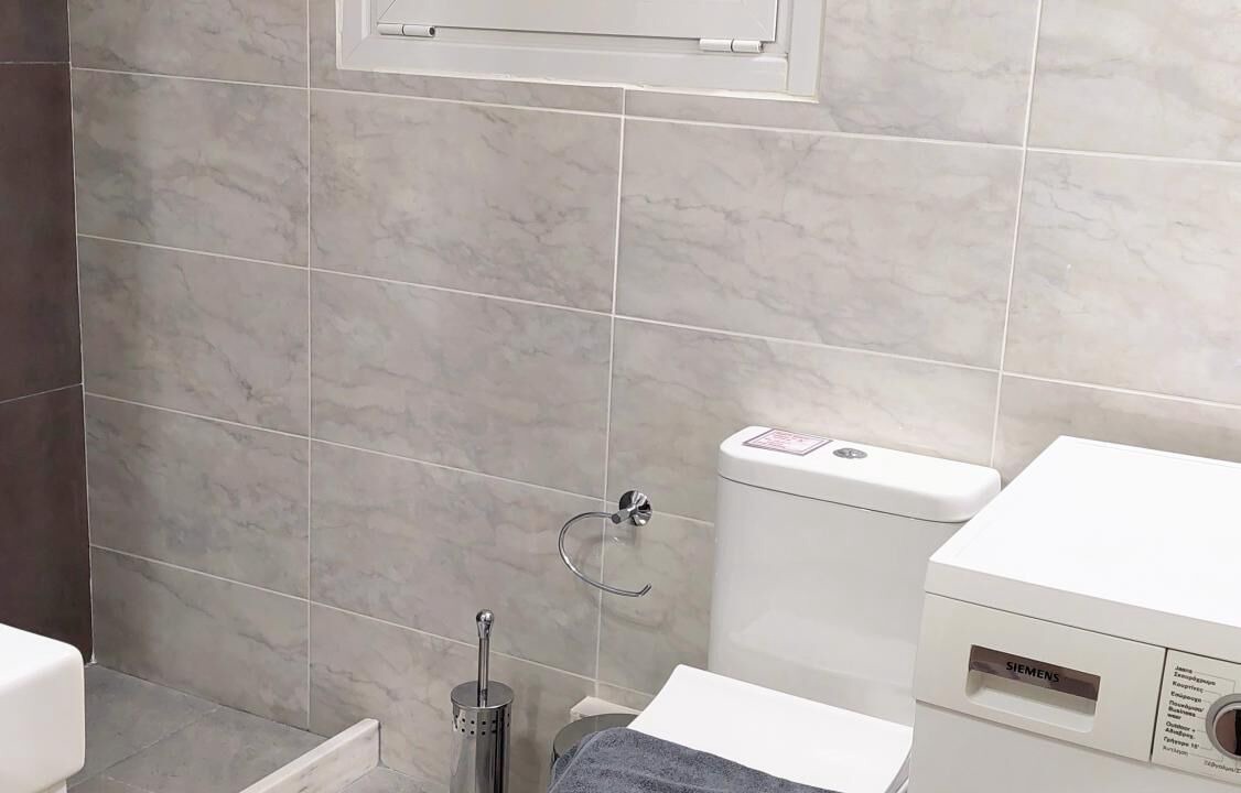 Photo of Bathroom in Makrigianni
