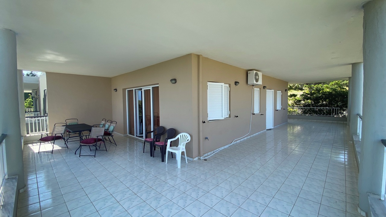 Photo of Outdoor in Adelianos Kampos