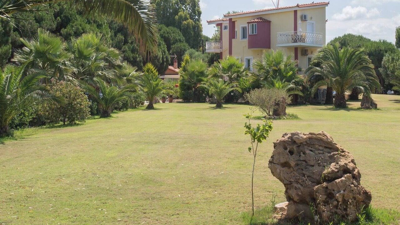 Photo of Outdoor in Lepreo