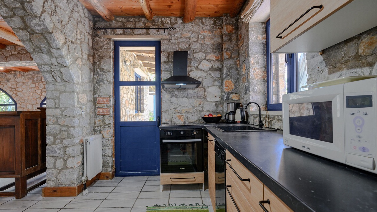 Photo of Outdoor in Lampini