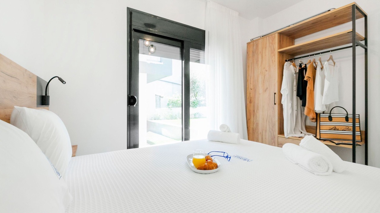 Photo of Bedroom in Polichrono