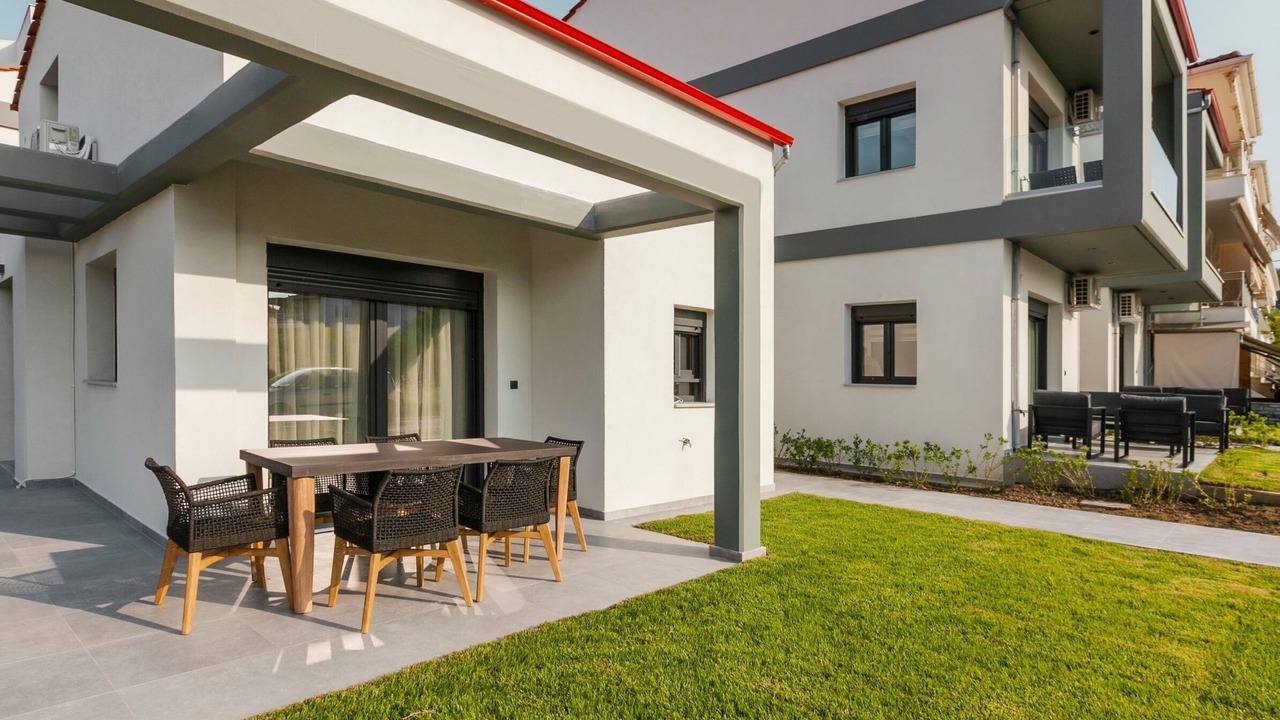 Photo of Patio Balcony in Polichrono