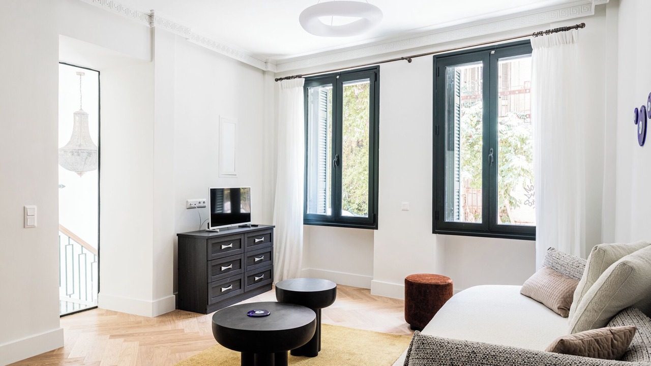 Photo of Livingroom in Psirri